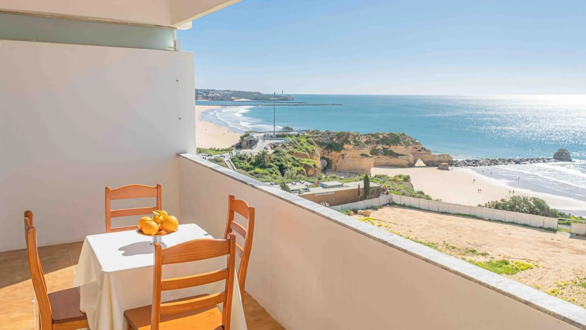 Apartment Sea View 6F 波尔蒂芒 0*,  葡萄牙