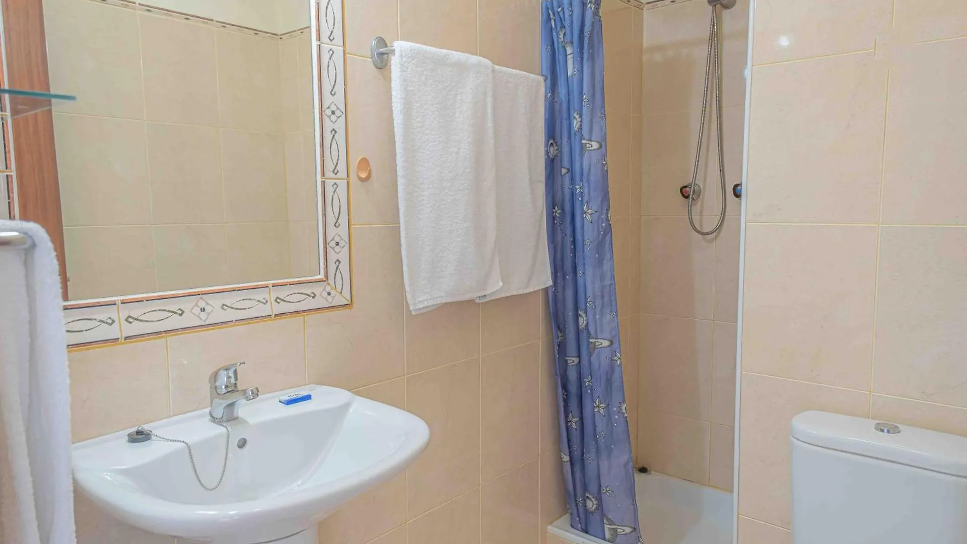 Apartment Sea View 6F 波尔蒂芒